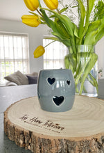 Load image into Gallery viewer, Ceramic Heart Wax Melt/Oil Burner Cream/Grey