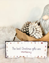 Load image into Gallery viewer, christmas sign/plaque - memories