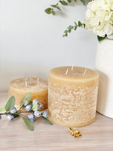 Load image into Gallery viewer, Round Rustic 3 Wick Pillar Candle - Honey /Walnut / Linen
