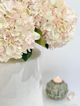 Load image into Gallery viewer, Peachy White Hydrangea Stem