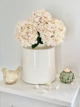 Load image into Gallery viewer, Peachy White Hydrangea Stem