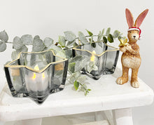 Load image into Gallery viewer, Glass Star Tea Light Holder /Candle Holder