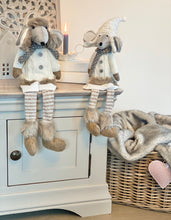 Load image into Gallery viewer, Shelf Sitting Molly & Melvin Winter Mice -dangly legs