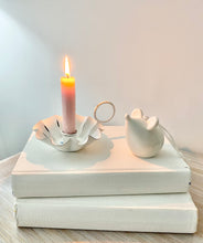 Load image into Gallery viewer, White Hanging Ceramic Mouse