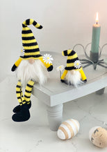 Load image into Gallery viewer, Bumble Bee Gonk/Gnome - Dangly legs