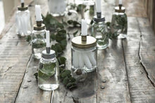 Load image into Gallery viewer, Nordic  Candle Holder silver/gold