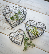 Load image into Gallery viewer, Heart Wire Baskets - Set of 3
