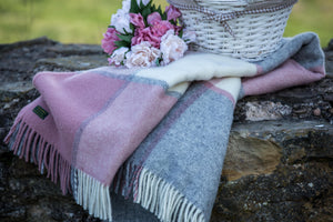 Pure Wool Block Check  Throw /Blanket