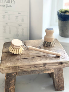 Traditional Wooden Washing-Up and Pot Brush set