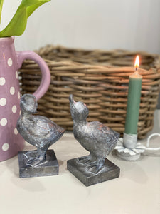 Duncan & Doris- Decorative Set of two Vintage ducklings