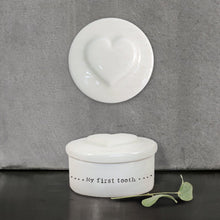 Load image into Gallery viewer, Porcelain Heart My First Tooth box - Baby Gift
